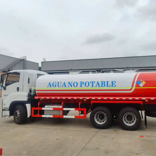 Isuzu 22m³ Water Sprinkler Truck - image 2#!trpst#/trp-gettext#!trpen